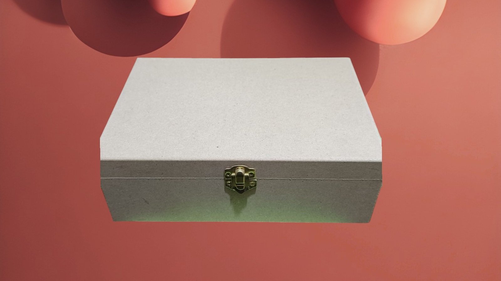 CAJA CON HERRAJE Y DIVISIONES 17 X 24 X 8